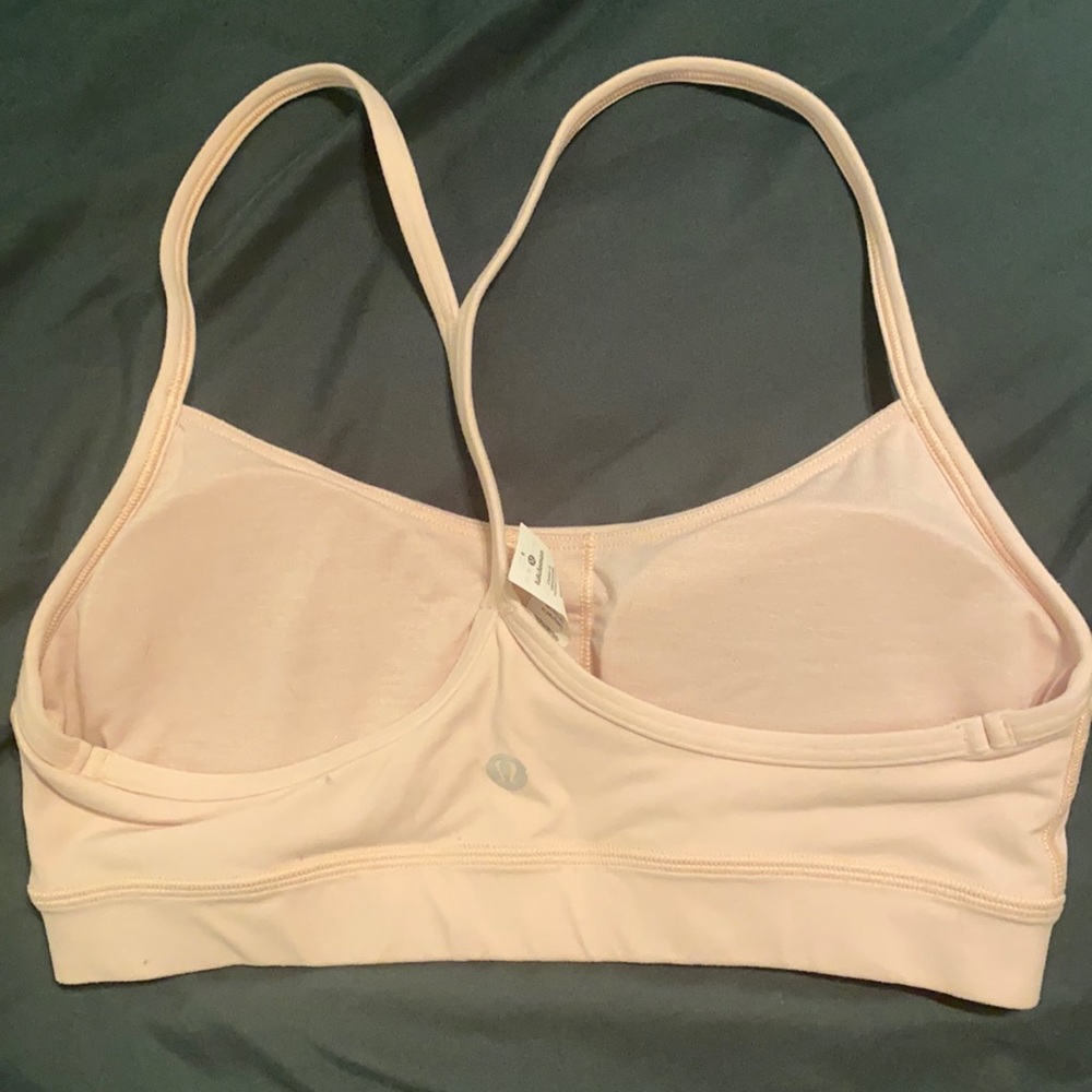 Lululemon light pink sports bra